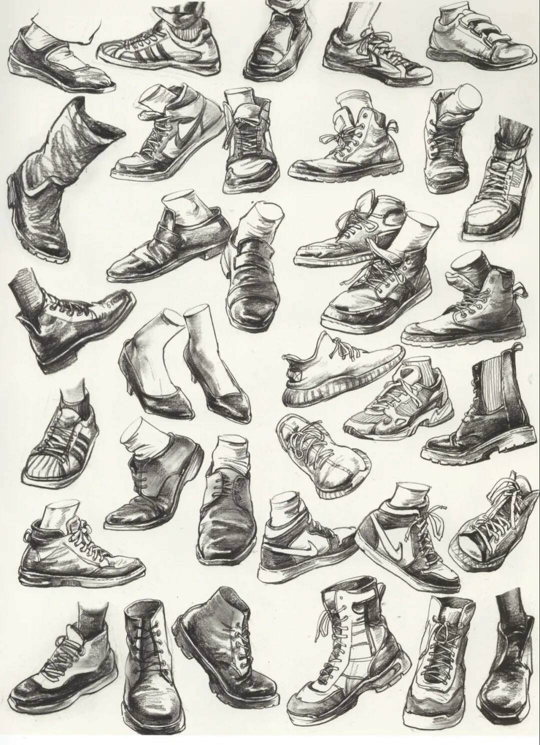 重庆画室：速写脚部是难题？这一百双鞋子的范画，拿回去练！