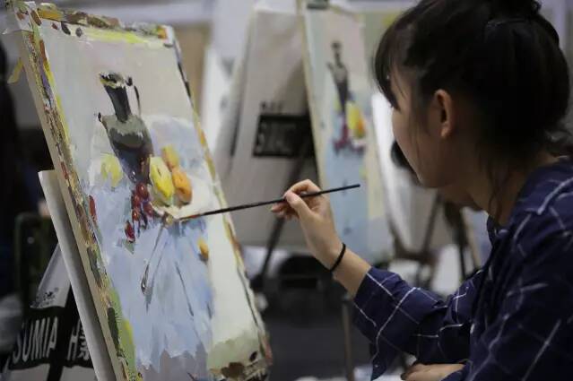 面对高考政策的变动，2021届广州画室美术生该如何立足？