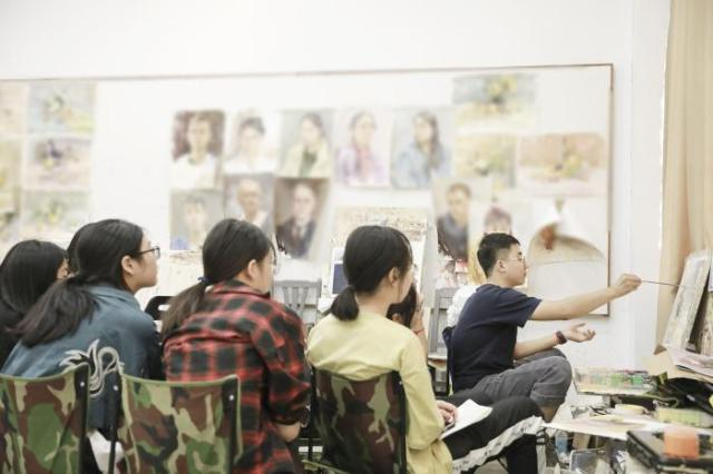南京画室美术生校考如何选学校？分享5点不可忽视的问题！1